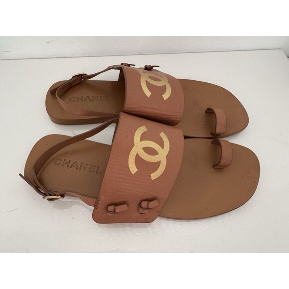 CHANEL Brown CC Logo Gold Ankle Strap Toe Ring Sandals EU 39 US 9 Authentic - Picture 2 of 8